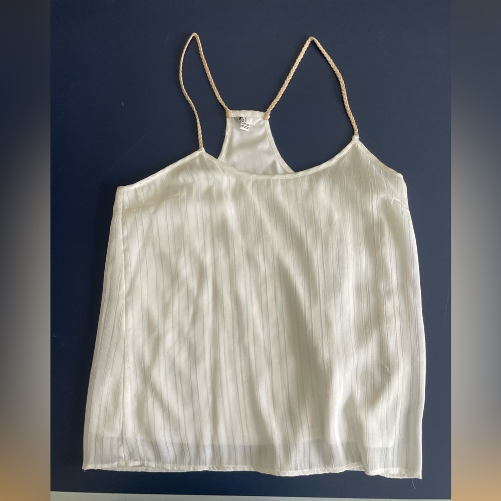 Women’s Volcom top. Size S/10